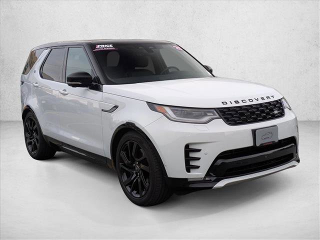 Certified 2025 Land Rover Discovery Dynamic SE AWD/4WD image 3