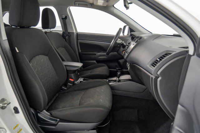 Used 2020 Mitsubishi Outlander Sport ES image 30