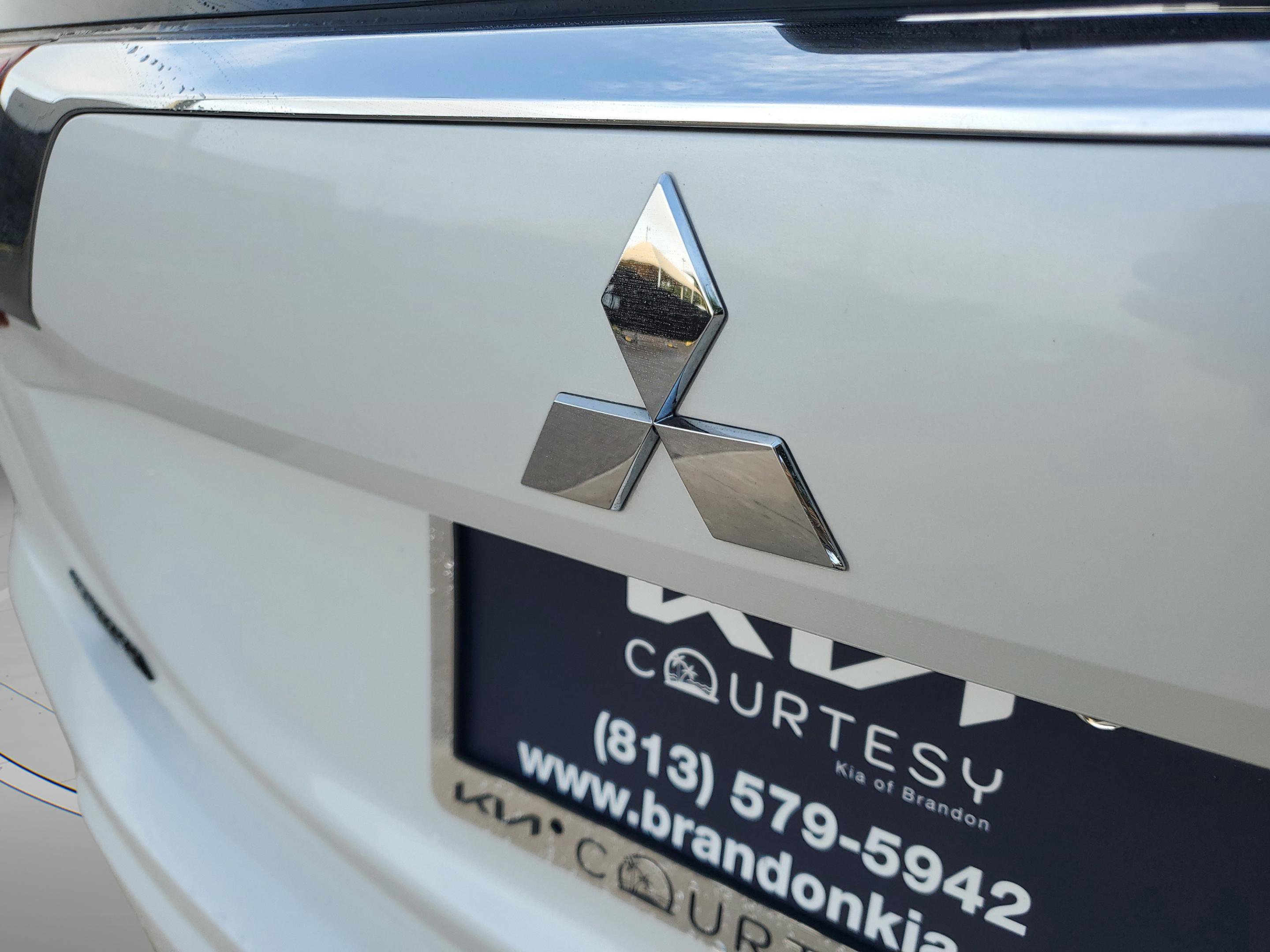 Used 2019 Mitsubishi Outlander GT image 28