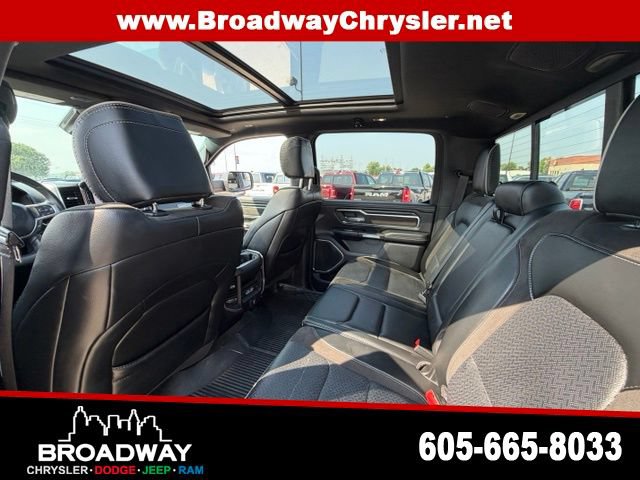Used 2024 RAM 1500 Laramie AWD/4WD image 12