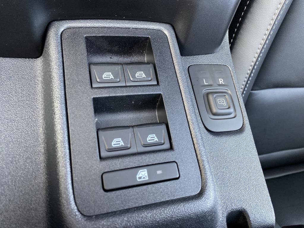 New 2025 Ford Bronco Outer Banks w/ Sasquatch Package image 30