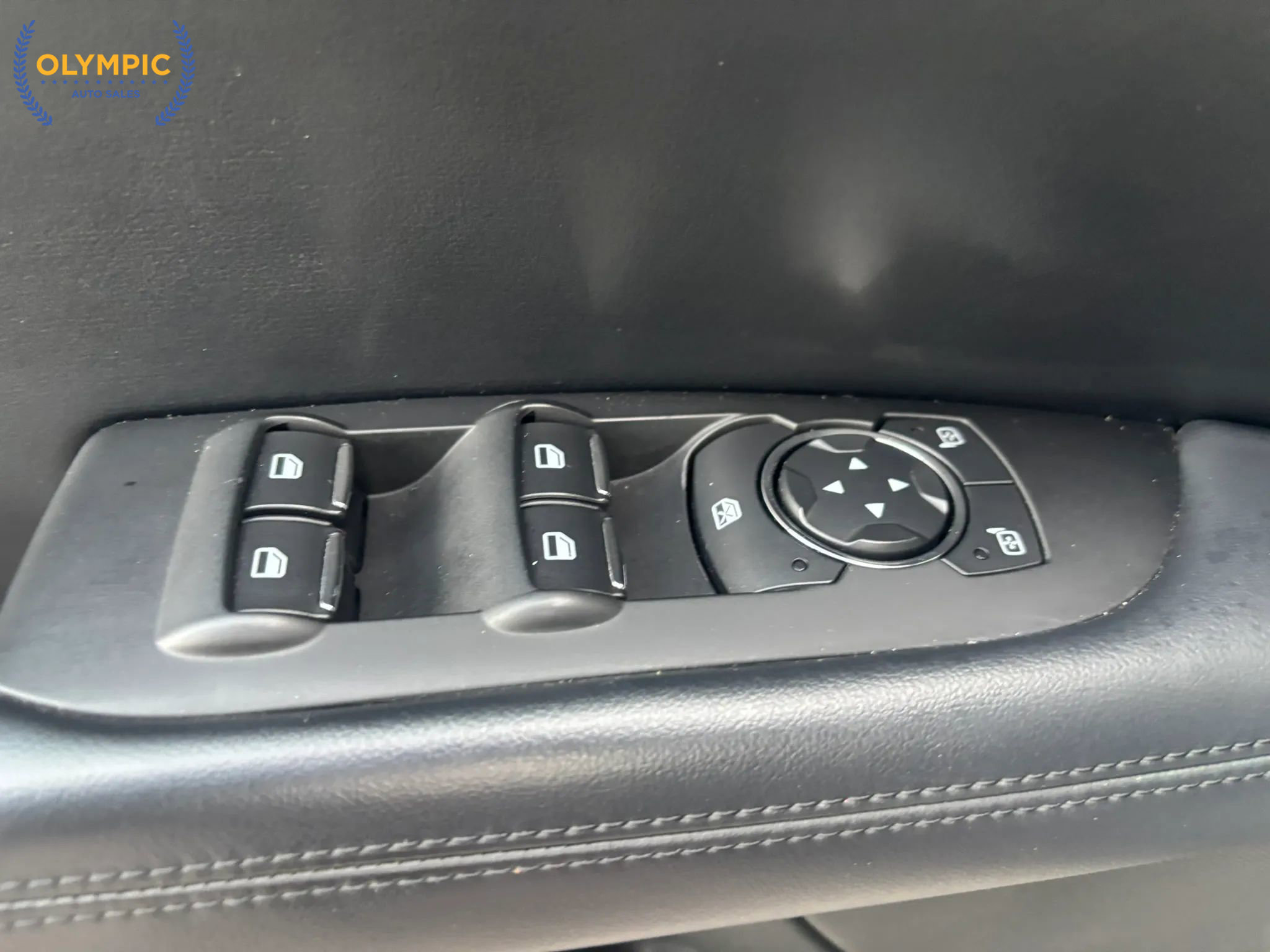 Used 2017 Lincoln MKZ Premiere image 29