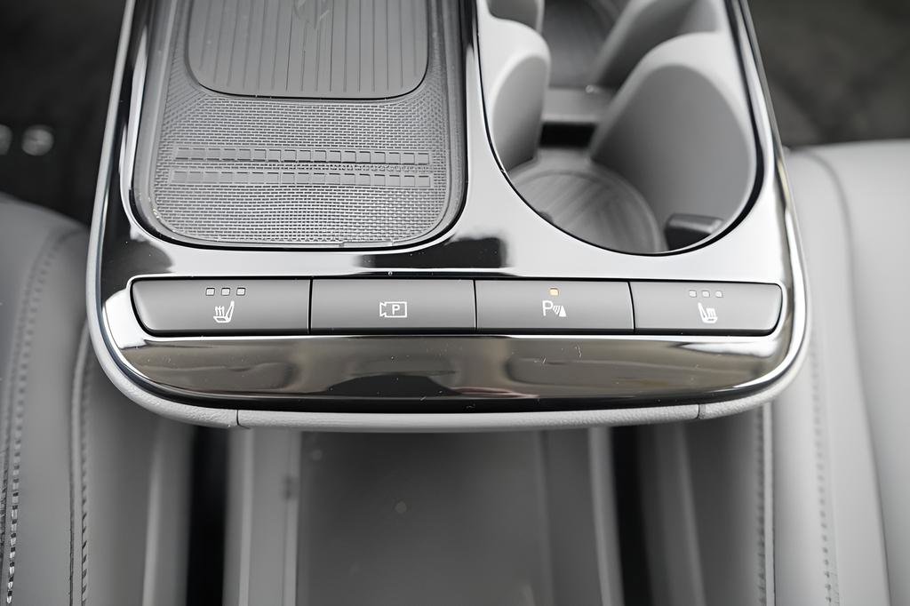 New 2026 Hyundai Ioniq 5 SEL AWD/4WD image 31
