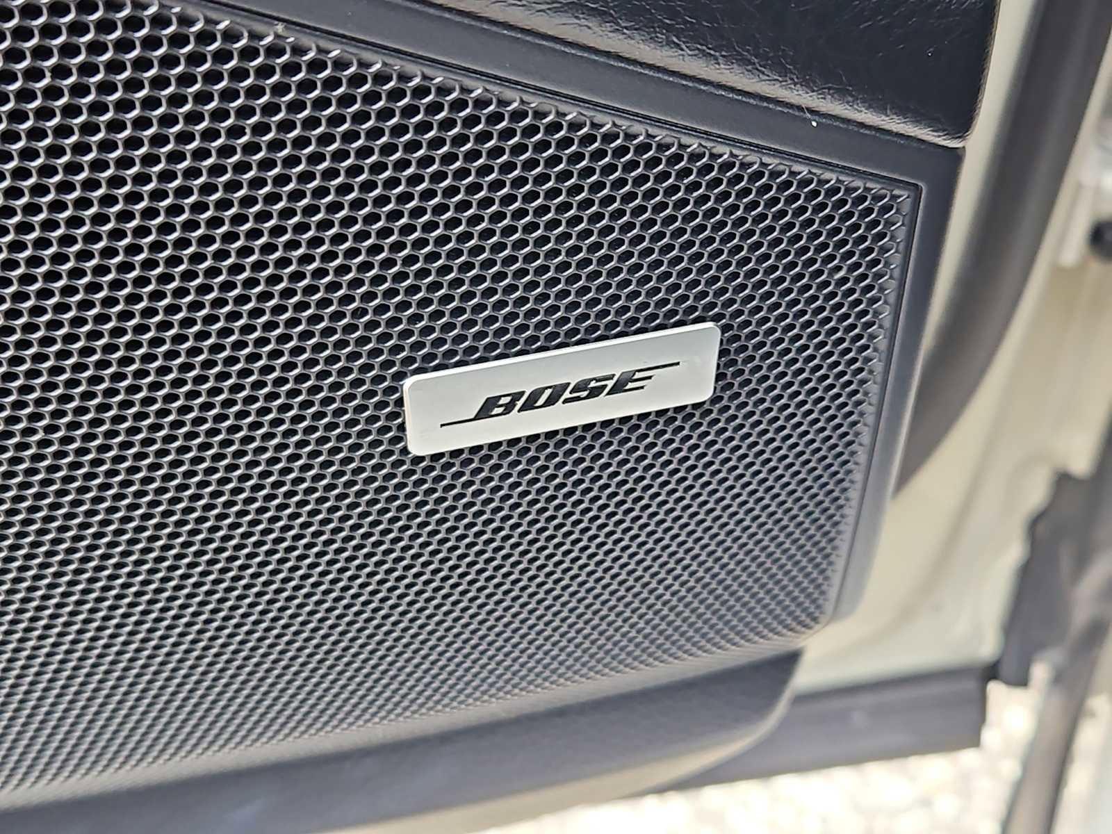Certified 2024 Porsche Cayenne AWD/4WD image 17