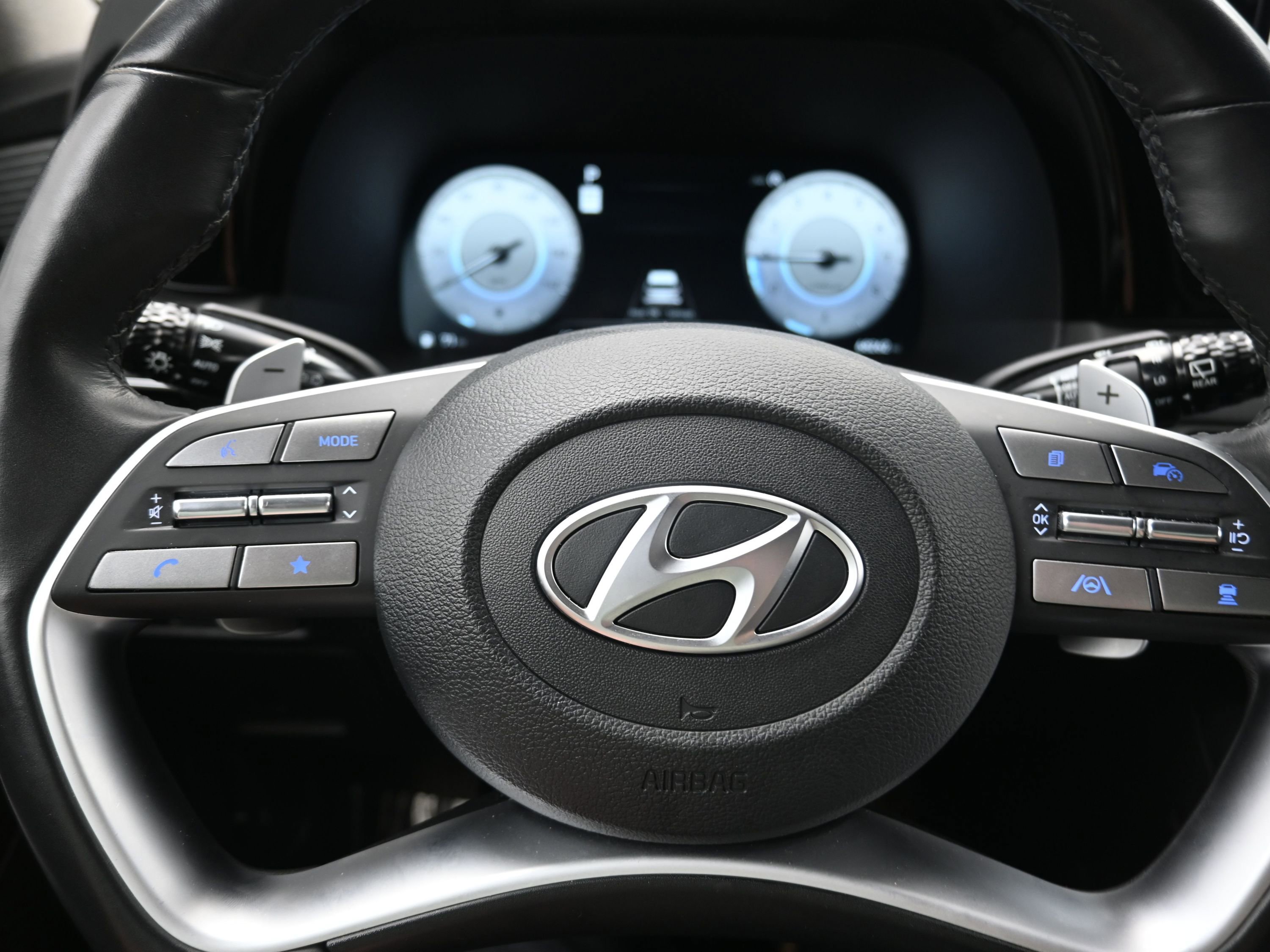 Used 2024 Hyundai Palisade Limited image 16