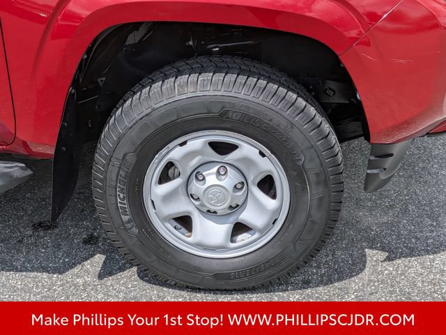 Used 2017 Toyota Tacoma SR5 RWD image 10