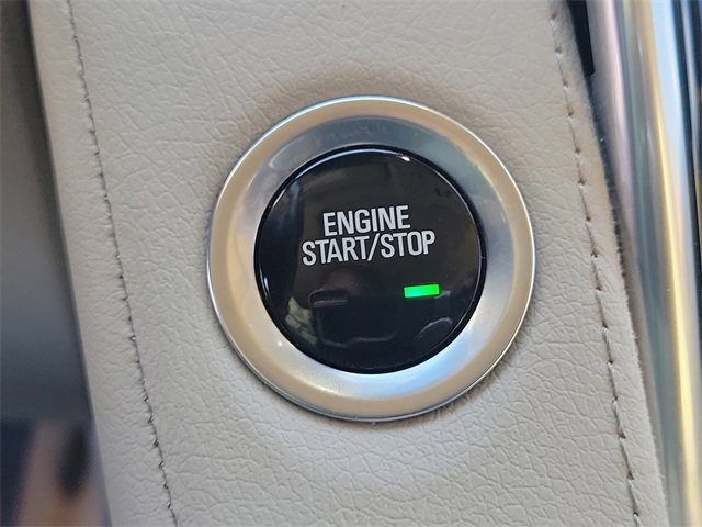 Used 2020 Cadillac Escalade Luxury w/ Escalade Sport Edition image 18