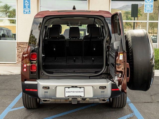 Used 2023 Land Rover Defender 130 First Edition image 24