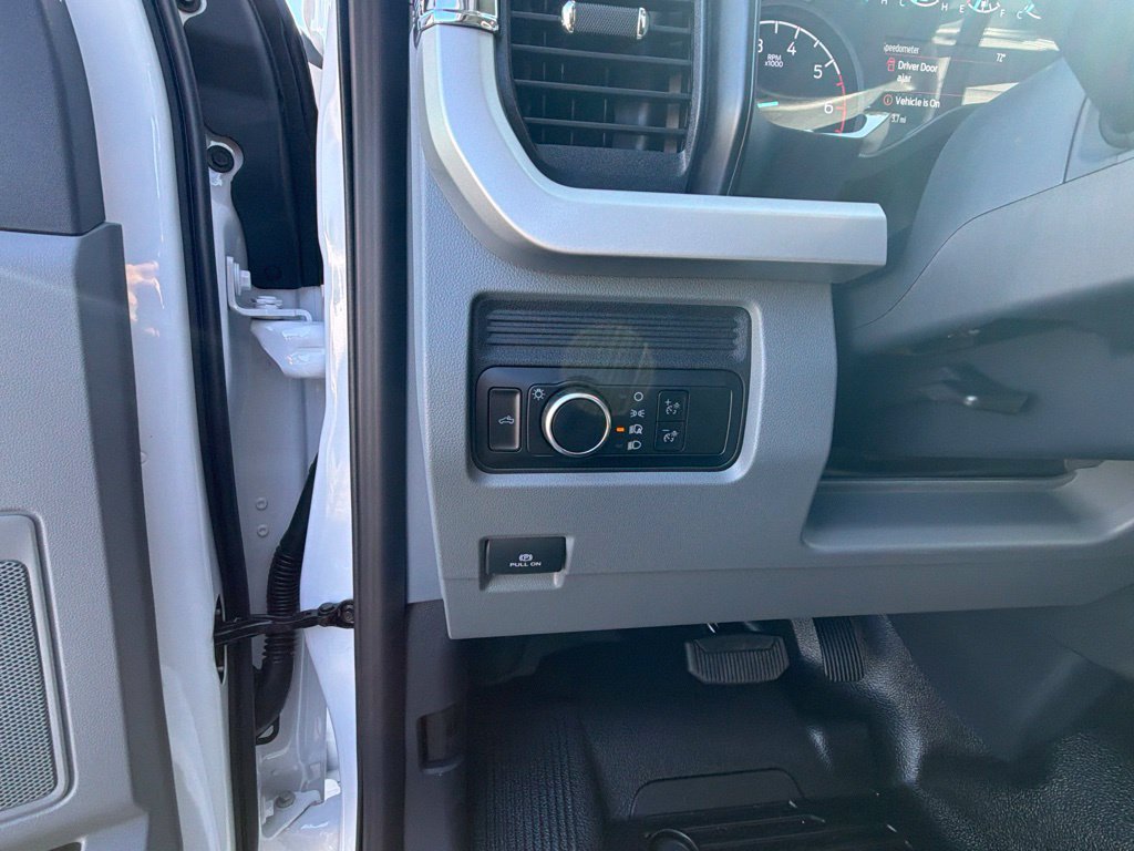 New 2027 Ford F250 XL w/ Snow Plow Prep Package AWD/4WD image 21