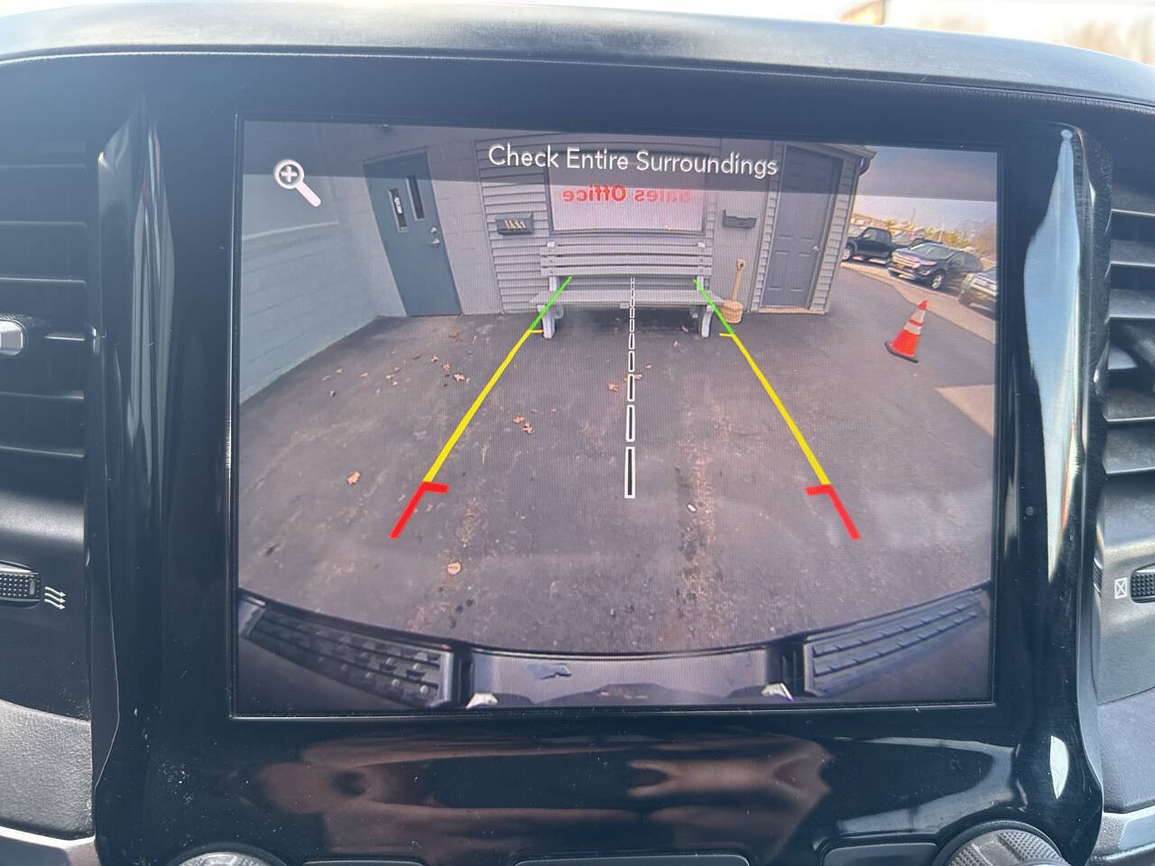 Used 2019 RAM 1500 Big Horn AWD/4WD image 36