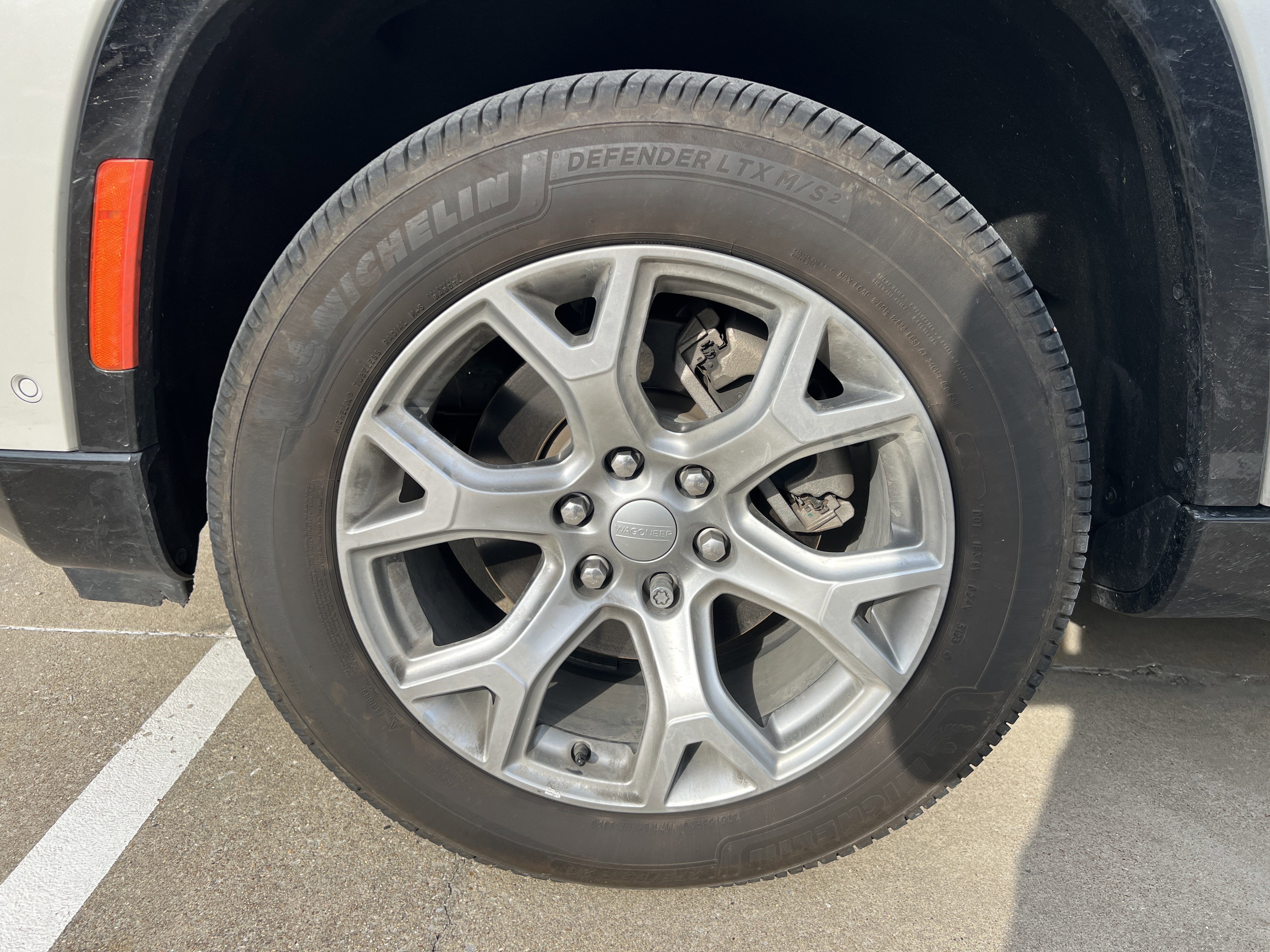 Used 2022 Jeep Wagoneer Series II image 9