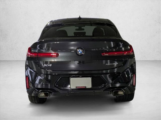 Used 2025 BMW X4 xDrive30i w/ Premium Package image 6