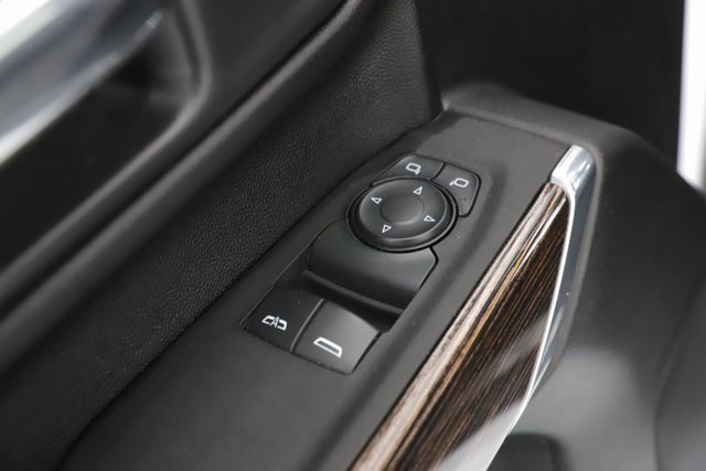 Used 2024 GMC Sierra 3500 SLE w/ SLE Convenience Package image 19