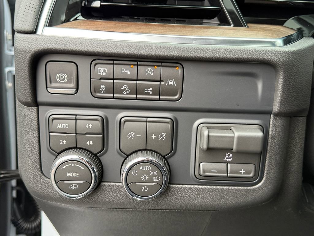 New 2026 Chevrolet Tahoe High Country image 21