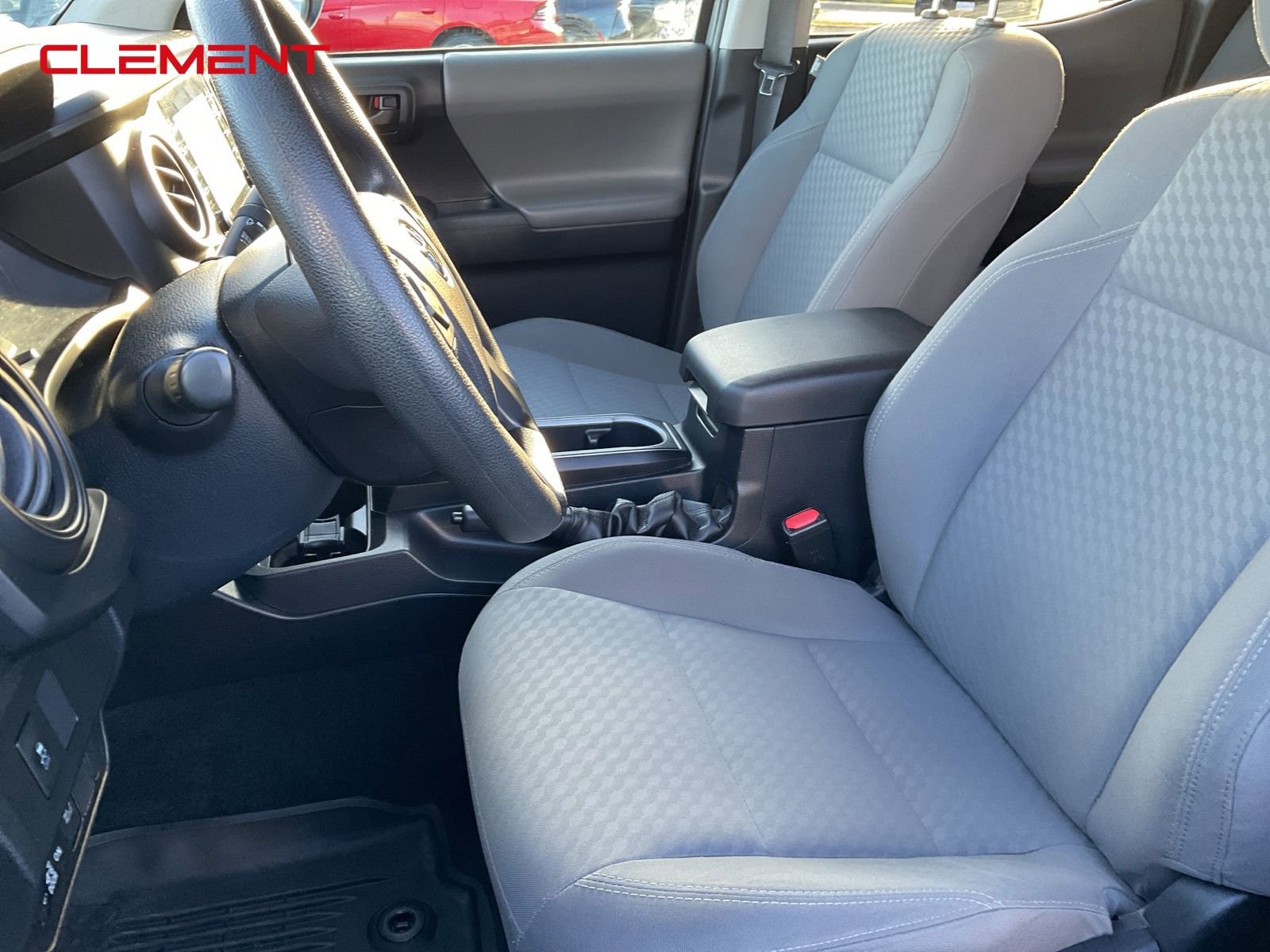 Used 2020 Toyota Tacoma SR image 15