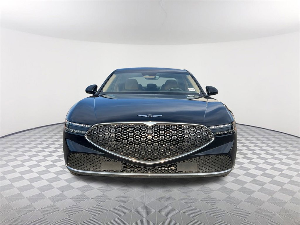 Used 2025 Genesis G90 3.5T image 2