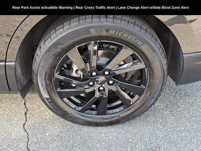 Used 2023 Chevrolet Equinox LS w/ Midnight Edition AWD/4WD image 15