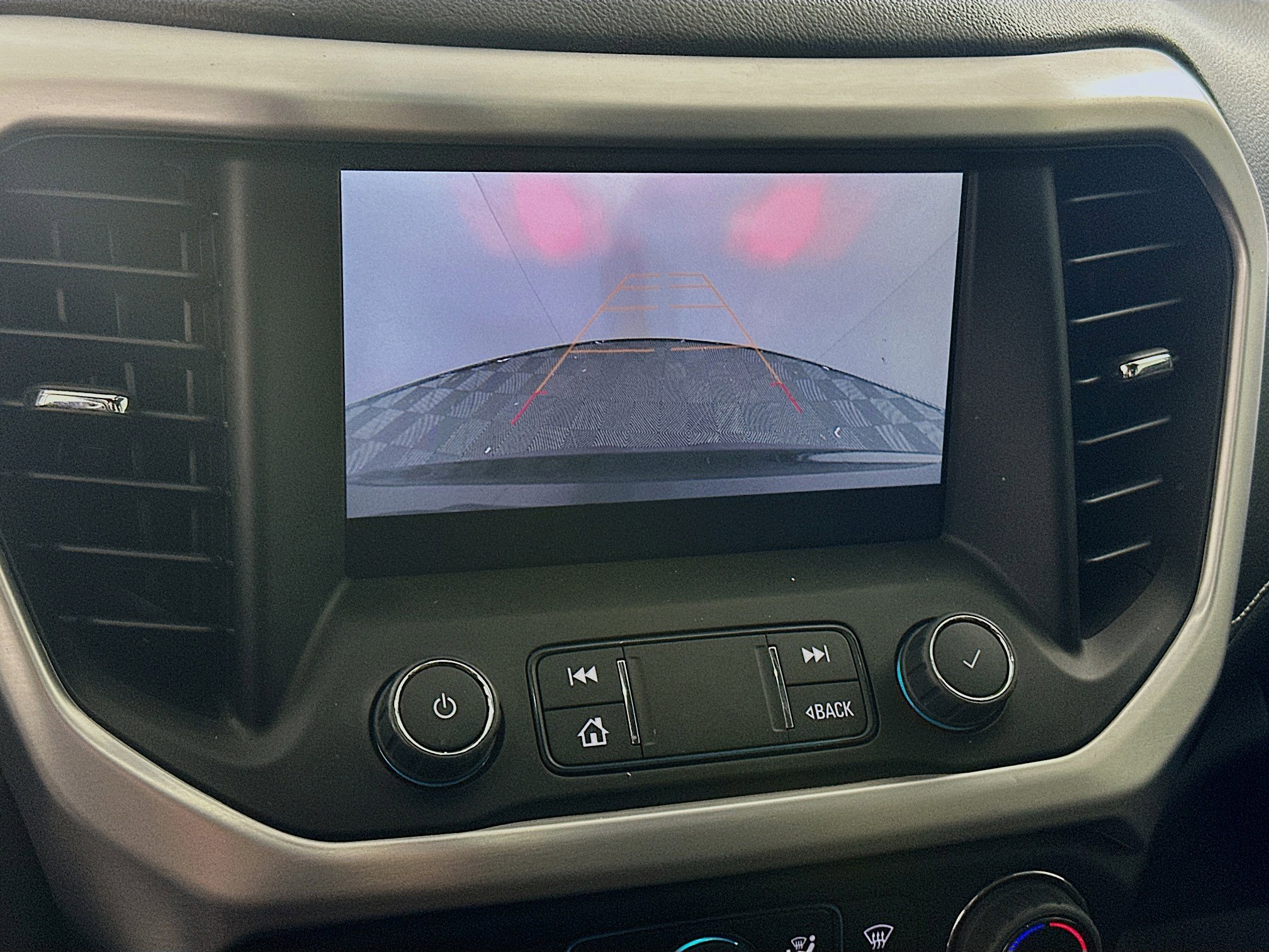 Used 2023 GMC Acadia SLE w/ Driver Convenience Package image 22