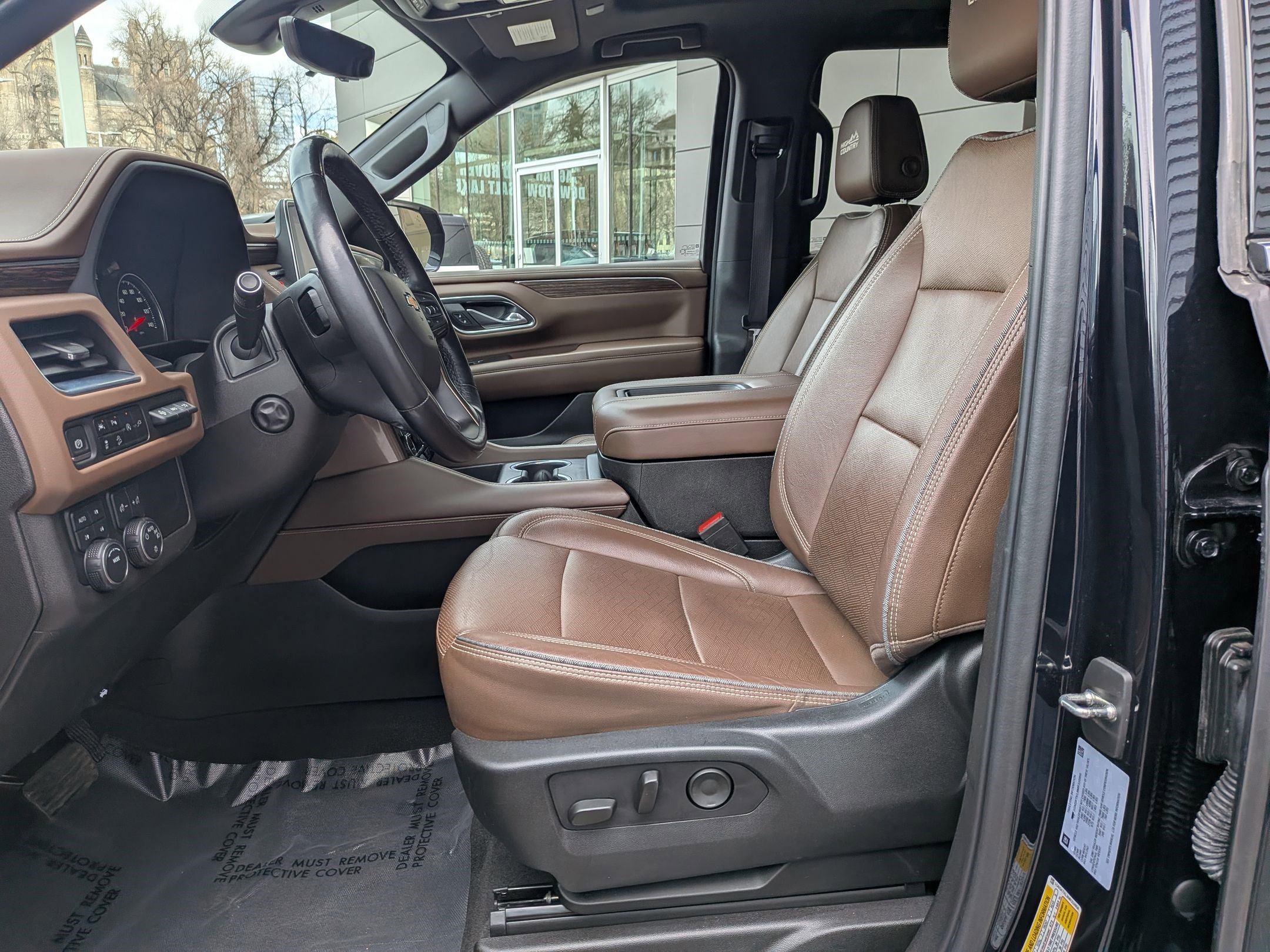 Used 2021 Chevrolet Tahoe High Country AWD/4WD image 26