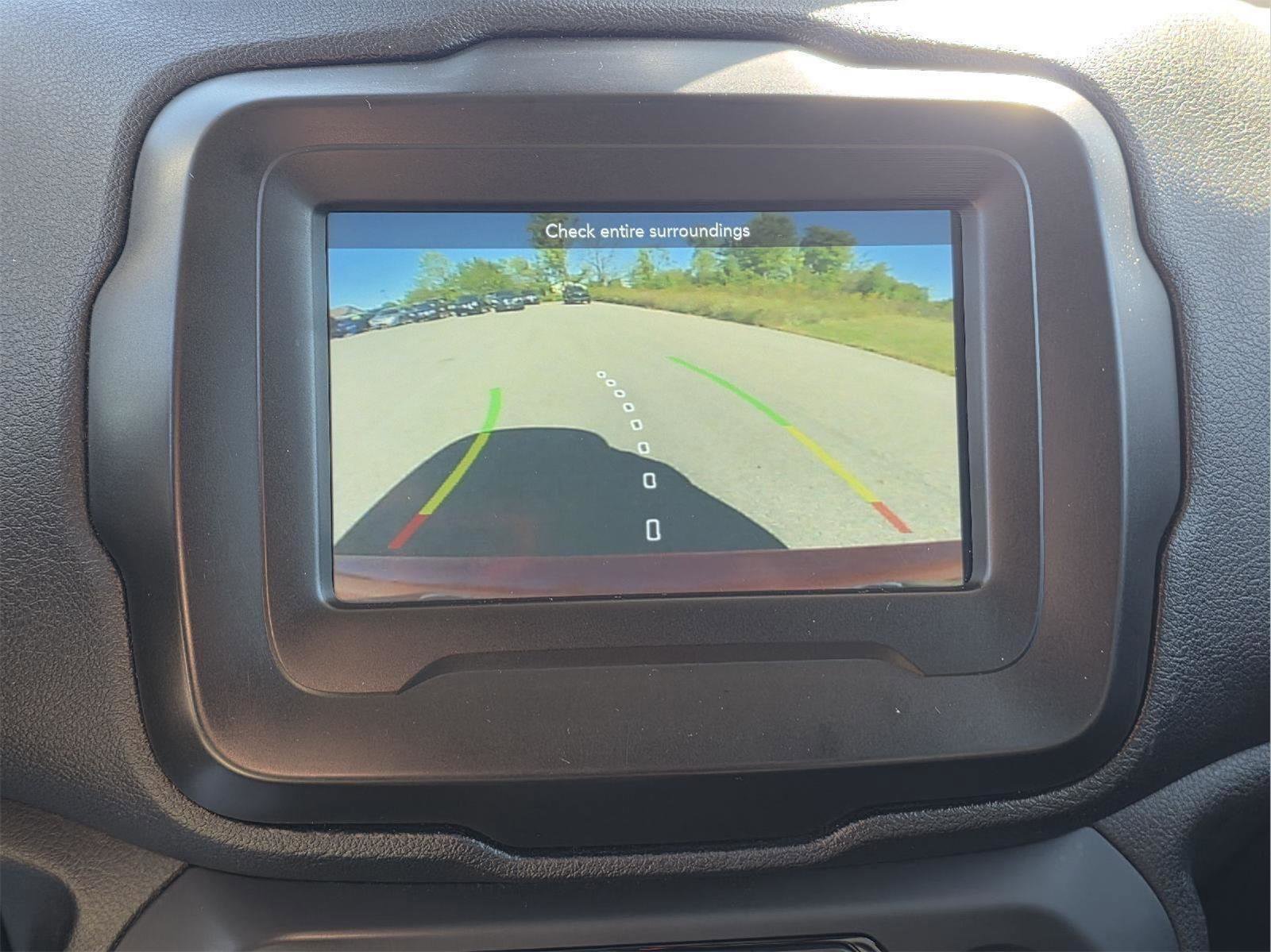 Used 2021 Jeep Renegade Latitude image 20