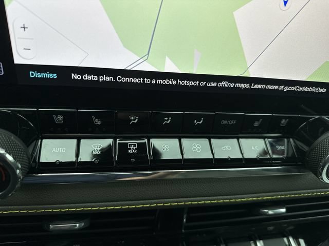 Used 2025 Chevrolet Colorado ZR2 w/ Technology Package AWD/4WD image 21