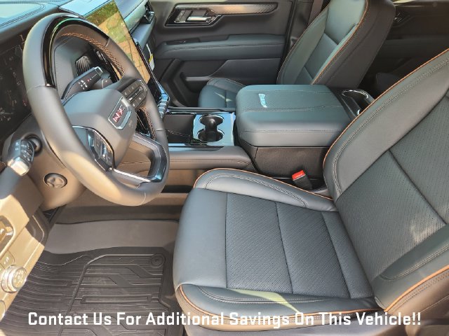 New 2027 GMC Yukon AT4 w/ AT4 Premium Package AWD/4WD image 9