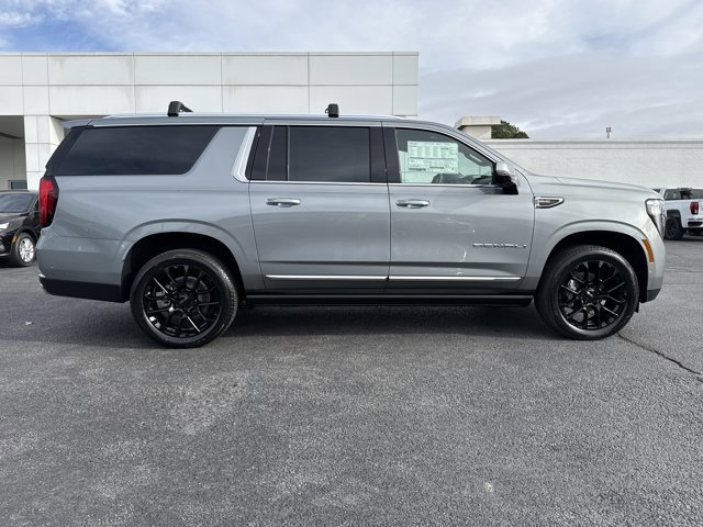 New 2026 GMC Yukon XL Denali w/ Sun & Power Step Package image 2
