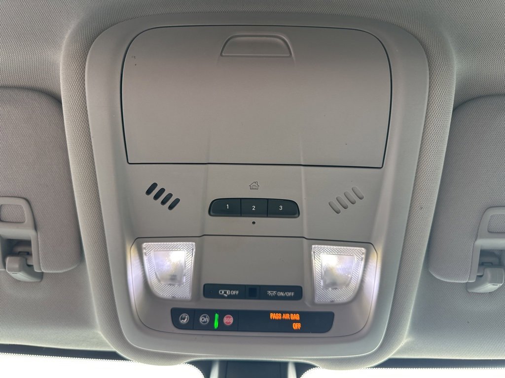 Used 2019 Chevrolet Equinox LT image 23