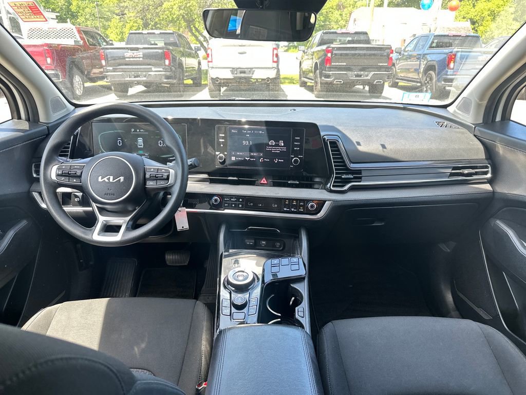 Certified 2023 Kia Sportage LX AWD/4WD image 12