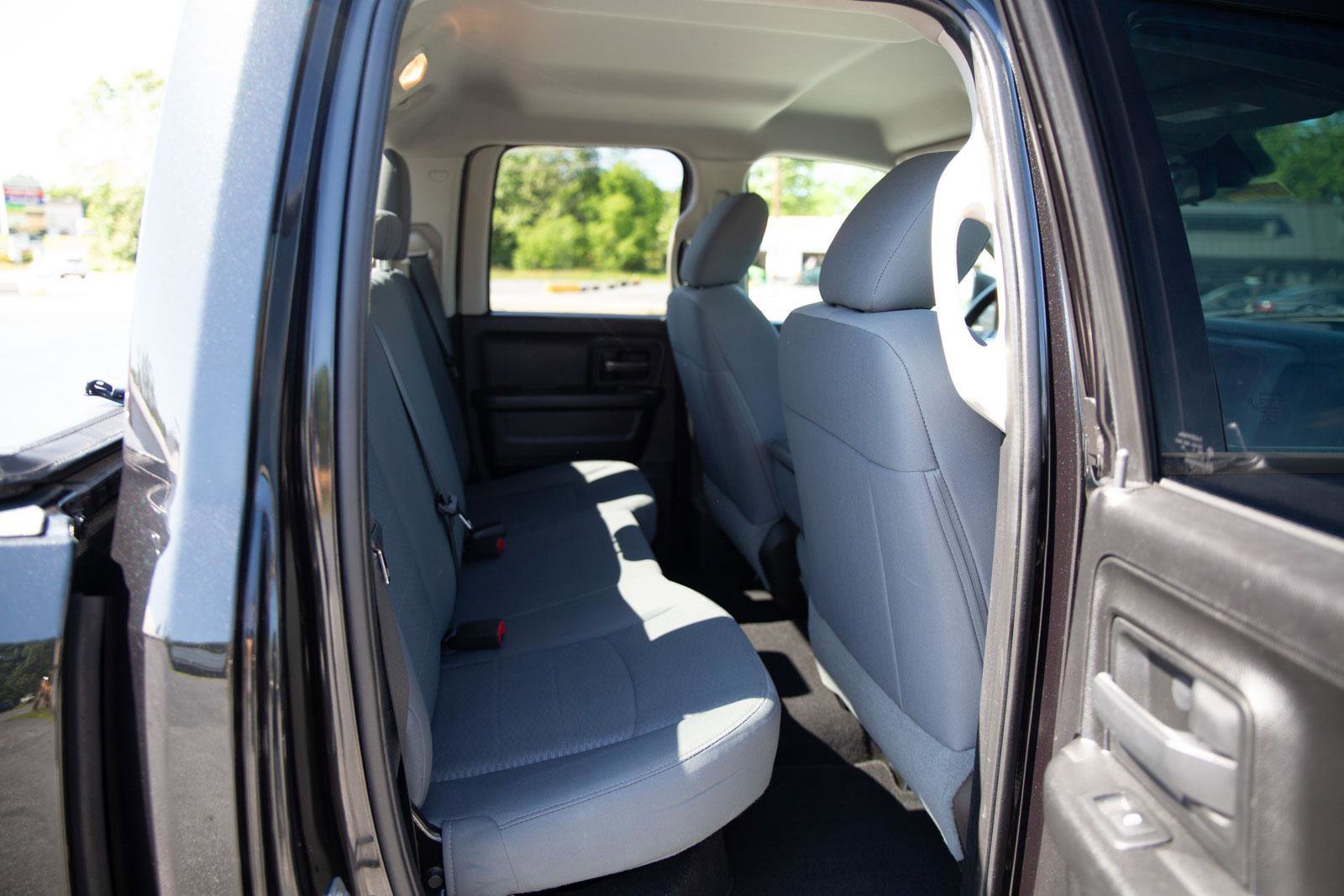 Used 2015 RAM 1500 Express w/ Black Ram 1500 Express Group AWD/4WD image 21