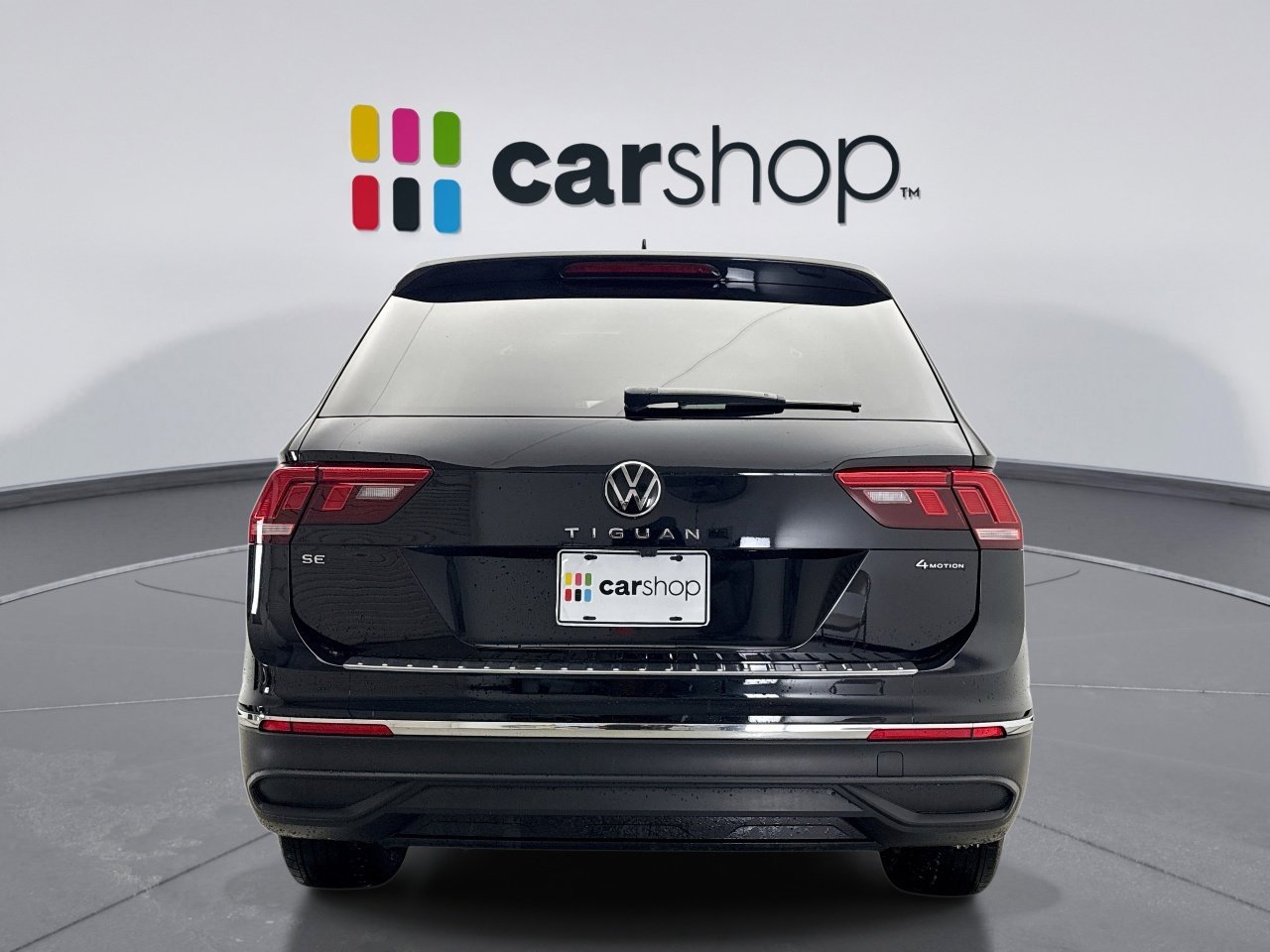Used 2022 Volkswagen Tiguan SE image 4