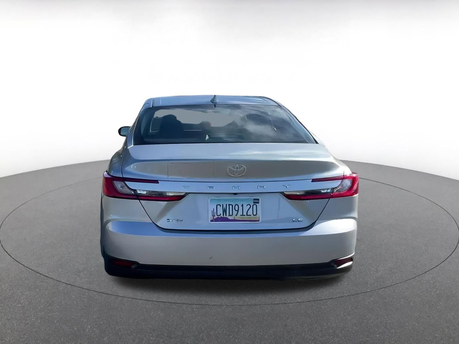 Used 2025 Toyota Camry LE image 12