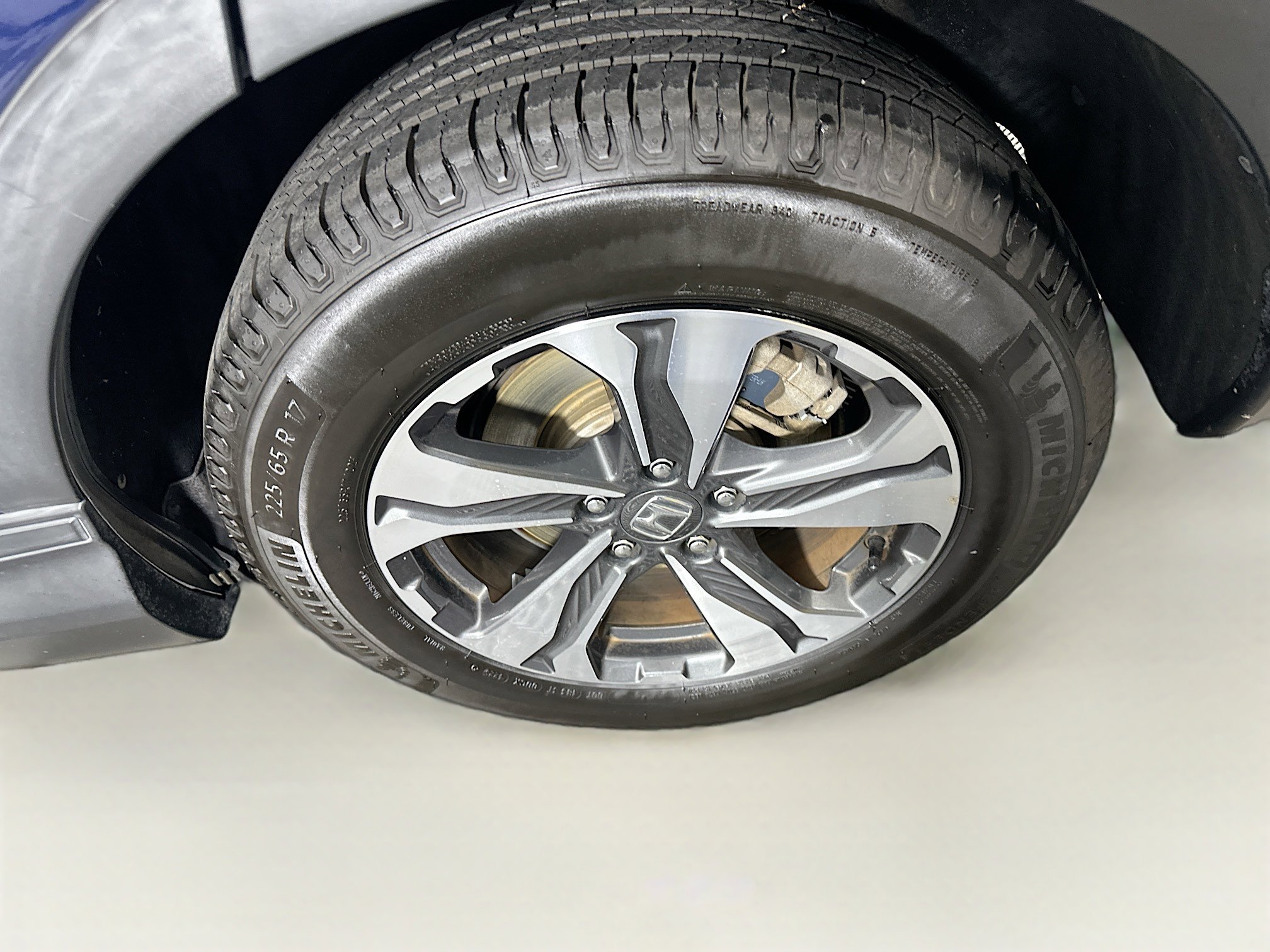 Used 2018 Honda CR-V LX image 11