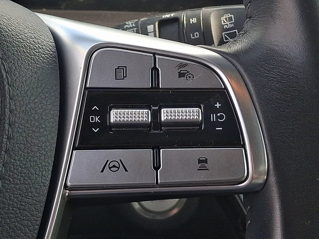 Used 2023 Kia Telluride LX AWD/4WD image 18