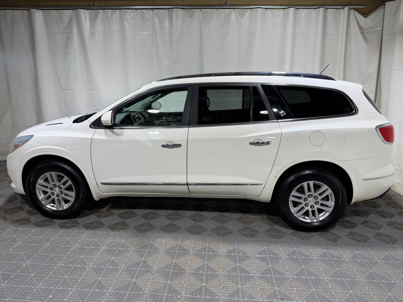 Used 2013 Buick Enclave Convenience w/ LPO, Cargo Convenience Pkg image 5