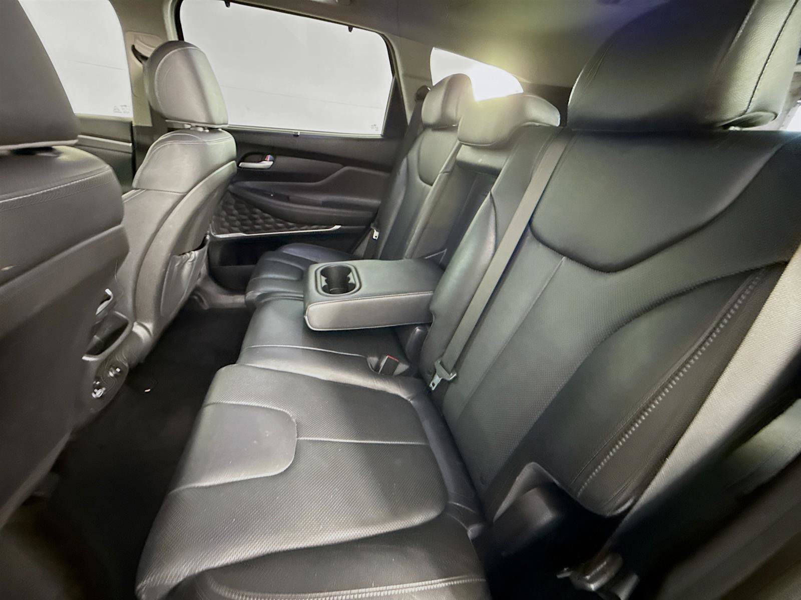 Used 2019 Hyundai Santa Fe Limited image 22