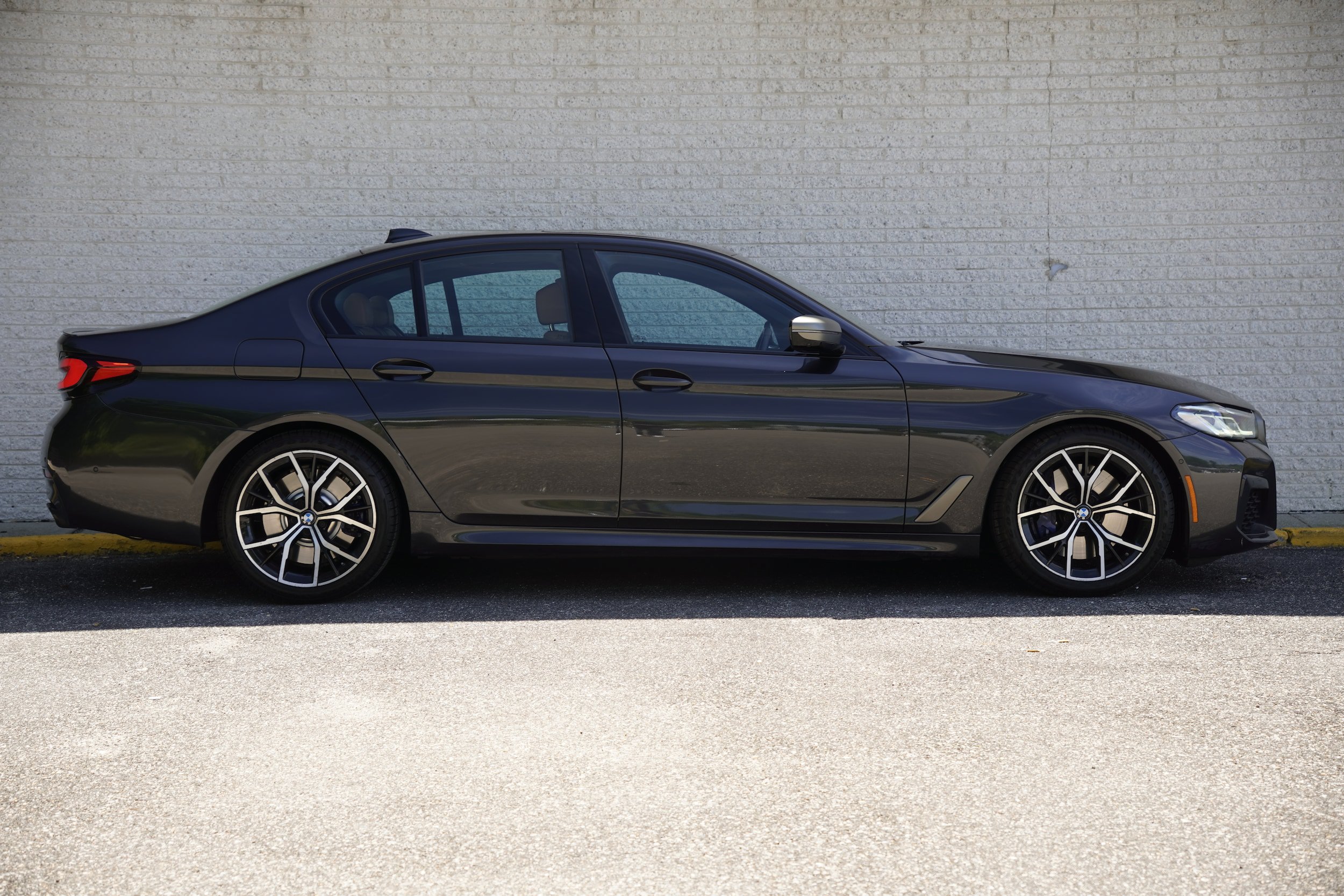 Used 2021 BMW M550i xDrive AWD/4WD image 7
