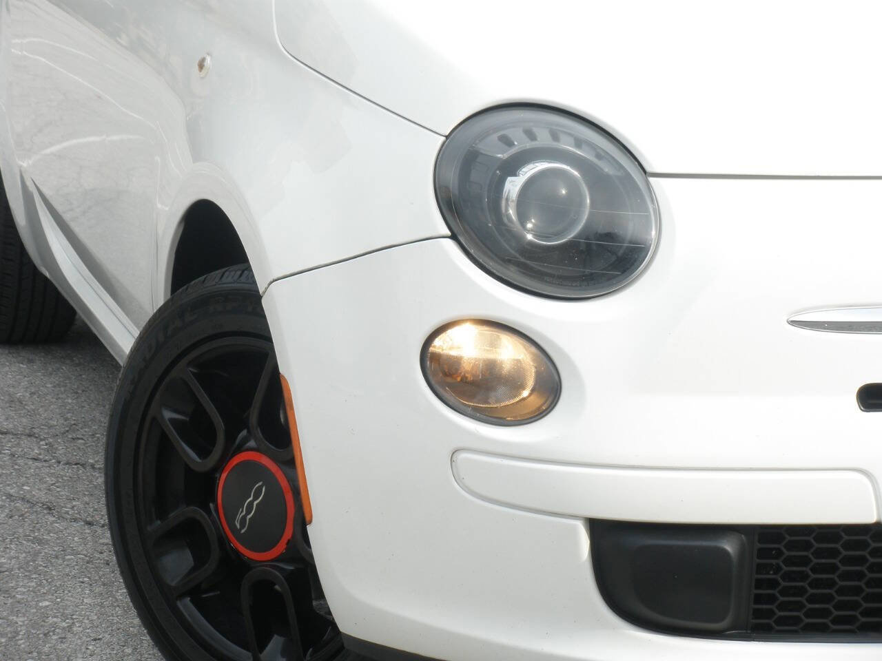 Used 2015 FIAT 500 Pop image 3