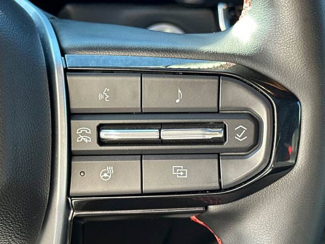 Used 2023 Chevrolet Colorado Z71 w/ Z71 Convenience Package 2 image 31