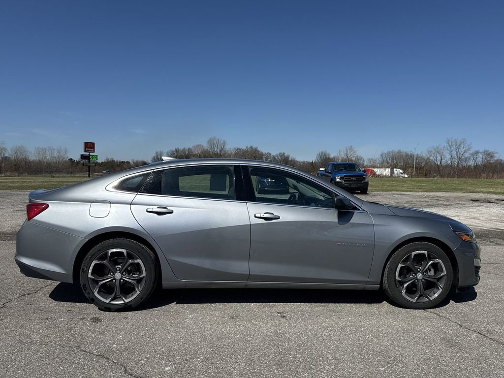 Used 2023 Chevrolet Malibu LT image 9