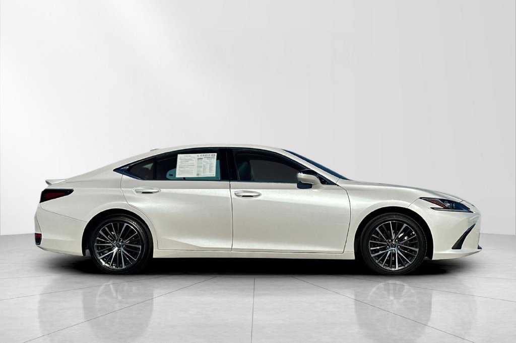 Certified 2025 Lexus ES 300h w/ Premium Package FWD image 7
