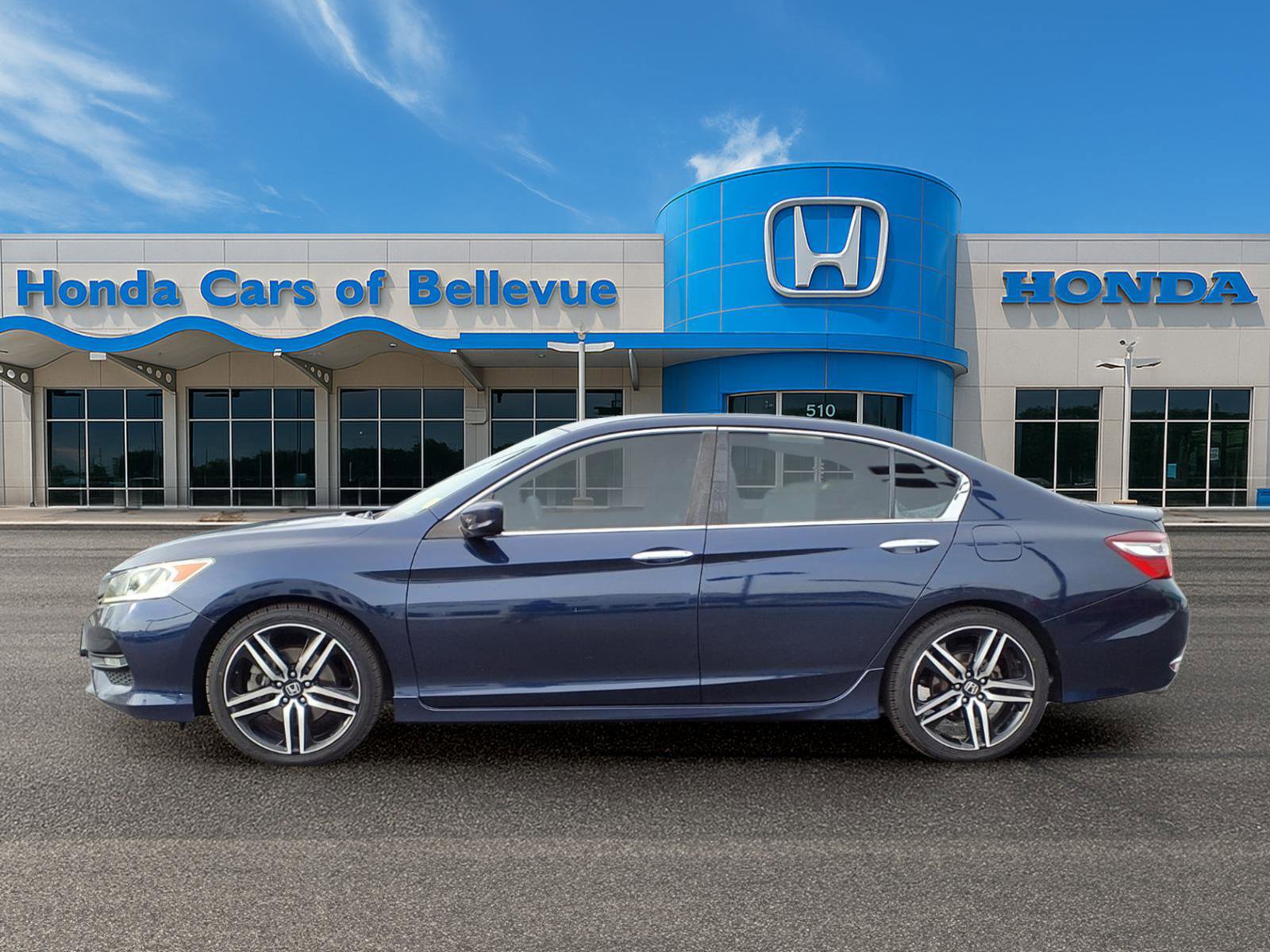 Certified 2017 Honda Accord Sport Special Edition image 2