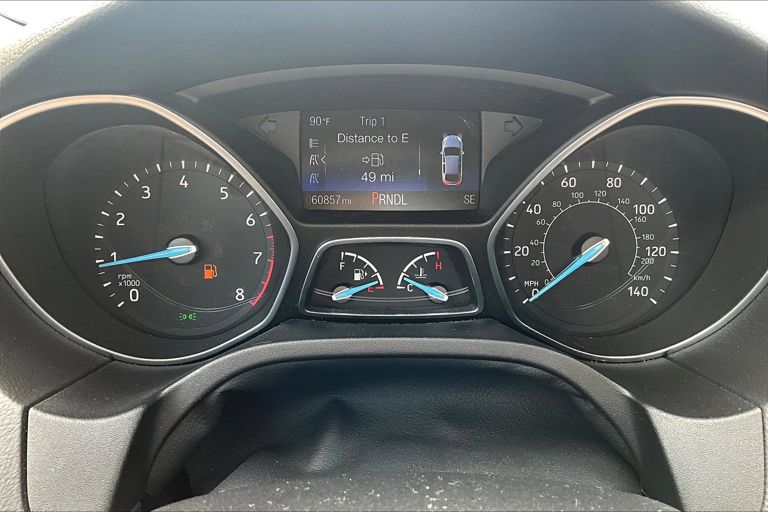 Used 2018 Ford Focus SE FWD image 24