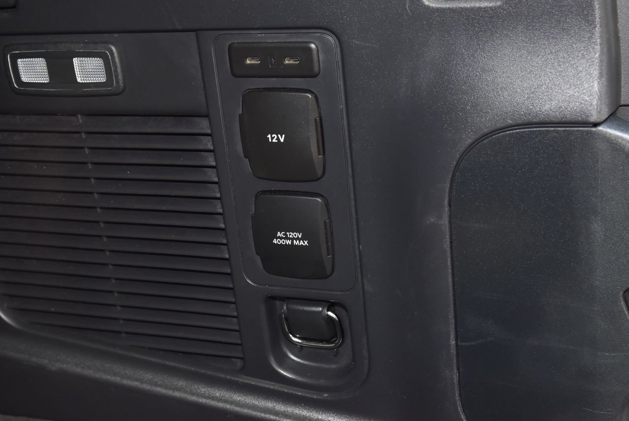 Certified 2025 Ford Expedition Active AWD/4WD image 40