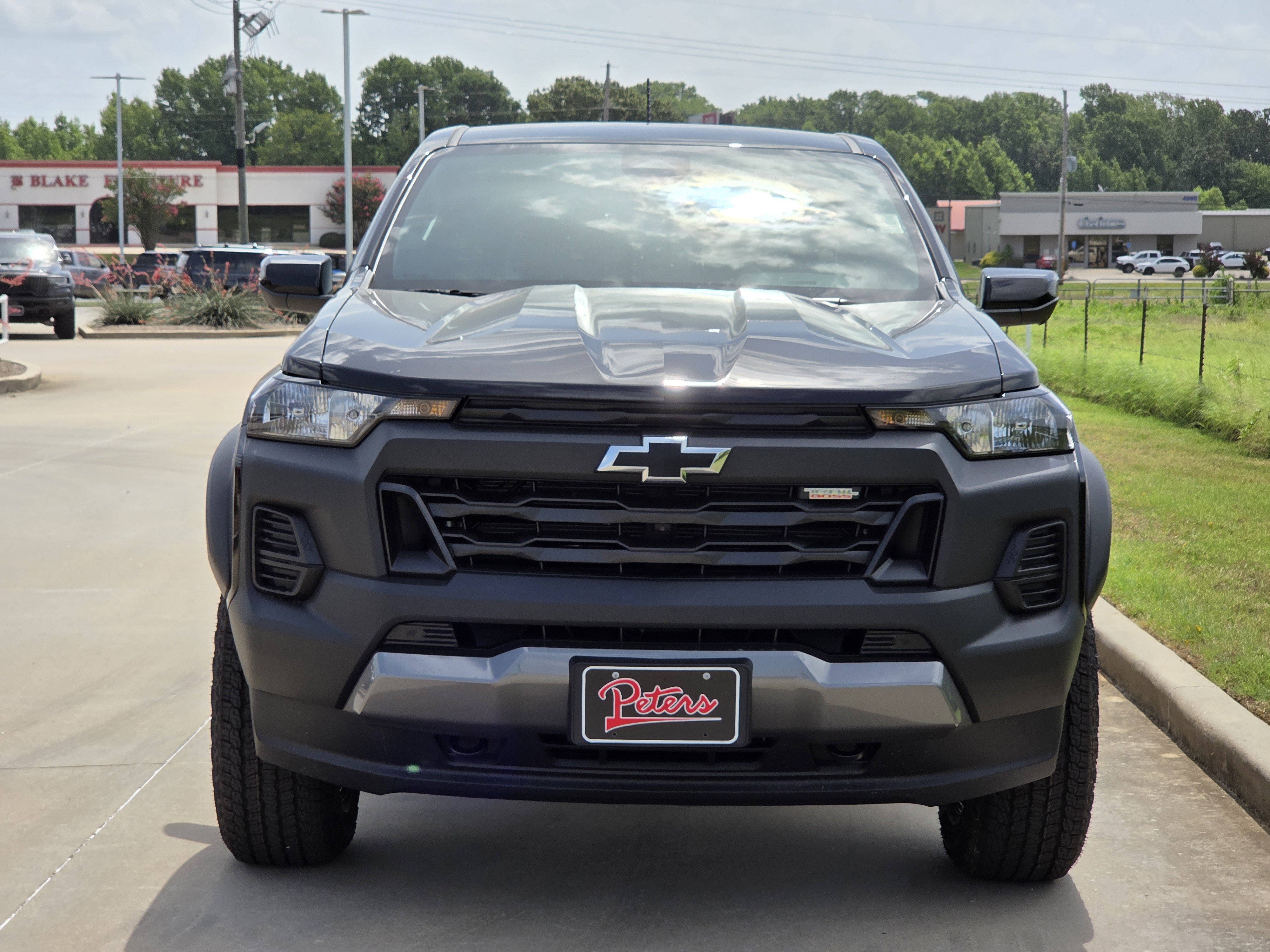 New 2026 Chevrolet Colorado Trail Boss AWD/4WD image 2
