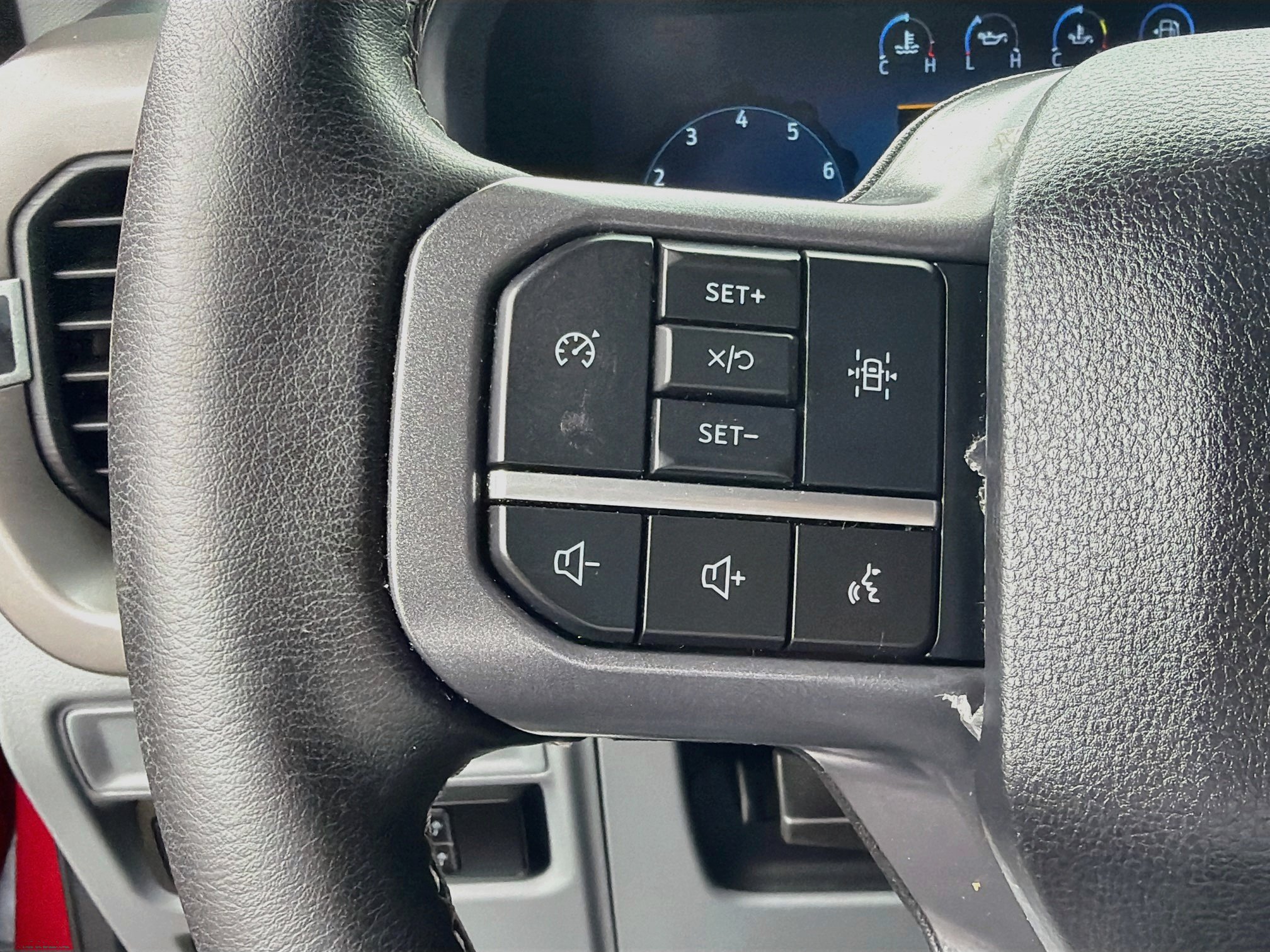 Used 2024 Ford F150 XLT w/ Mobile Office Package RWD image 36