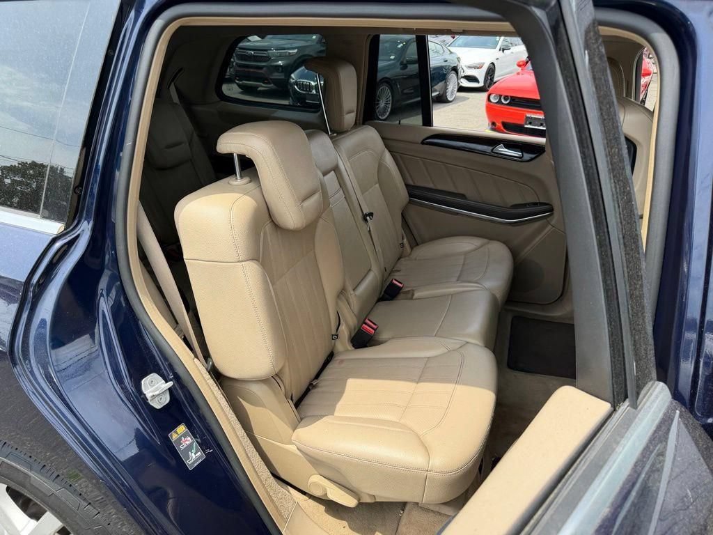 Used 2014 Mercedes-Benz GL 450 4MATIC image 14