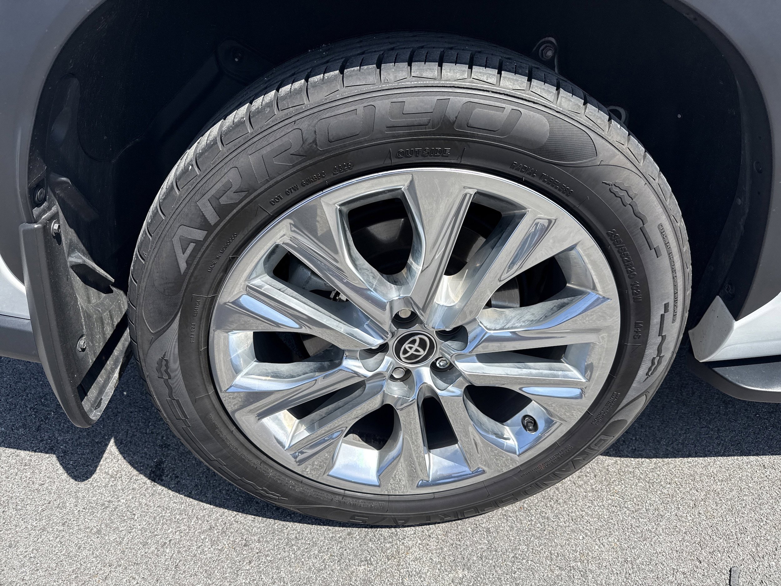 Used 2023 Toyota Highlander Limited AWD/4WD image 14