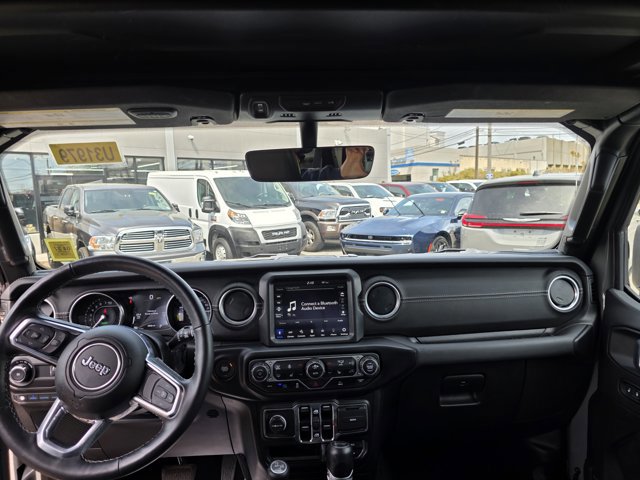 Certified 2023 Jeep Wrangler Unlimited Sahara w/ Cold Weather Group AWD/4WD image 5