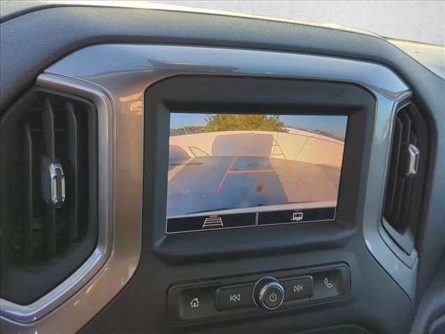 Used 2022 Chevrolet Silverado 1500 W/T w/ WT Value Package AWD/4WD image 17